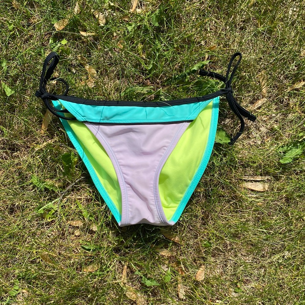 Xhilaration swim suit bottom